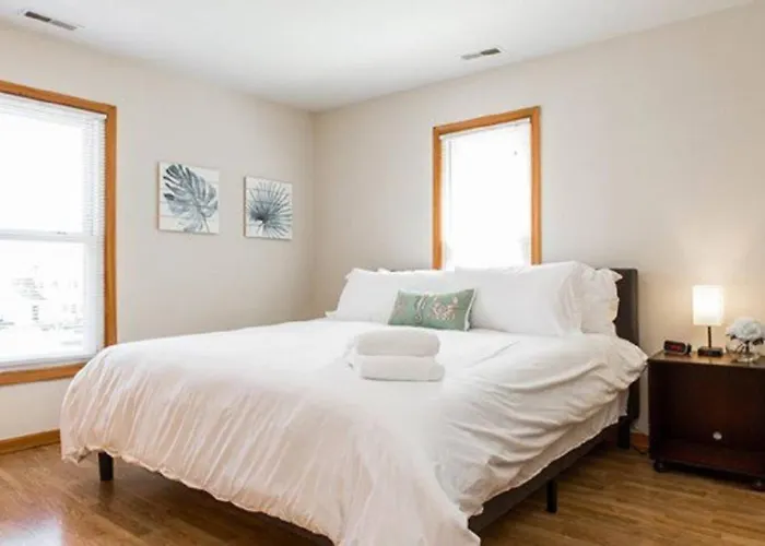Charming In Dt - Near Naval Base * Либертивилл