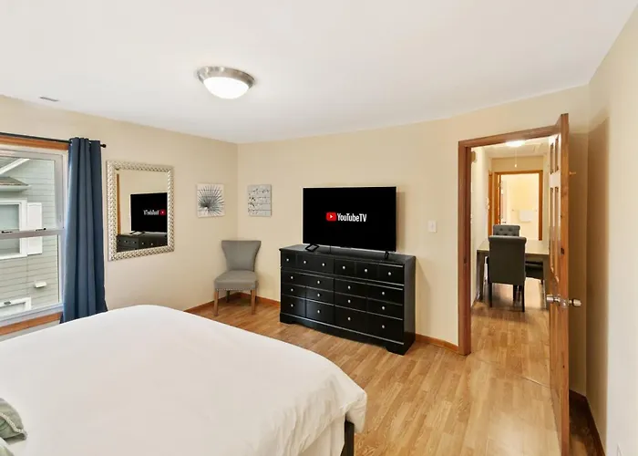 Charming In Dt - Near Naval Base * Либертивилл